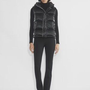 Aritzia The Super Puff™ Vest in Black Liquid Shine